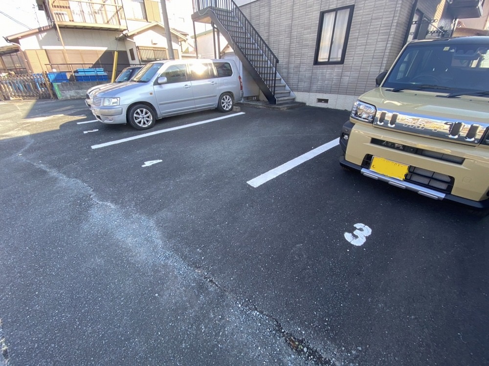静岡県,アパート駐車場ライン塗装